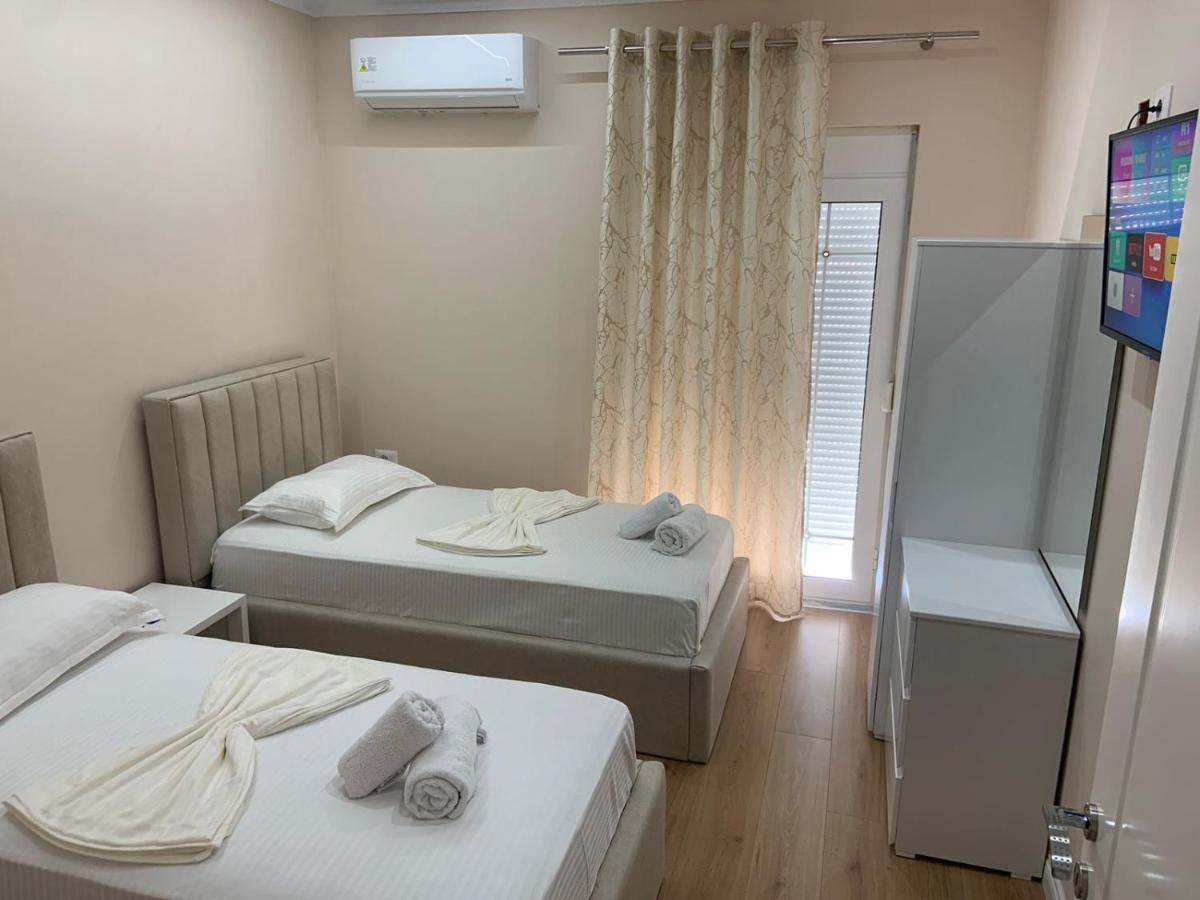 Vila Qyteza Korce Bagian luar foto